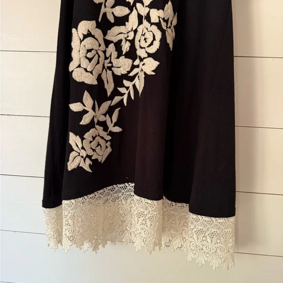 Anthropologie Uncle Frank Black Embroidered Scoop Neck Dress Women’s Size Medium - Picture 3 of 7
